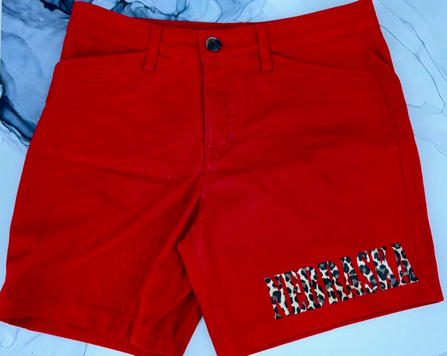 RED NEBRASKA CHINO SHORTS