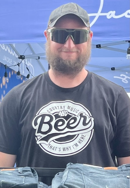 COUTNRY MUSIC & BEER