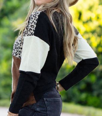 LEOPARD PRINT COLOR BLOCK SWEATER