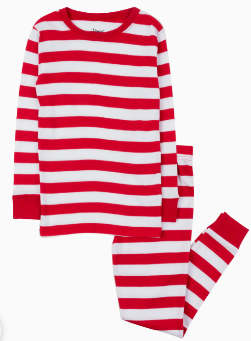 COORDINATING FAMILY PAJAMAS