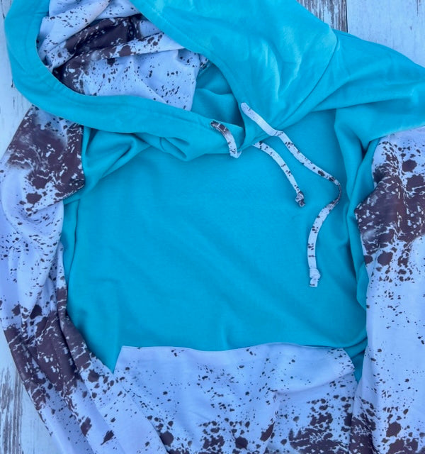 TURQUOISE COW HOODIE